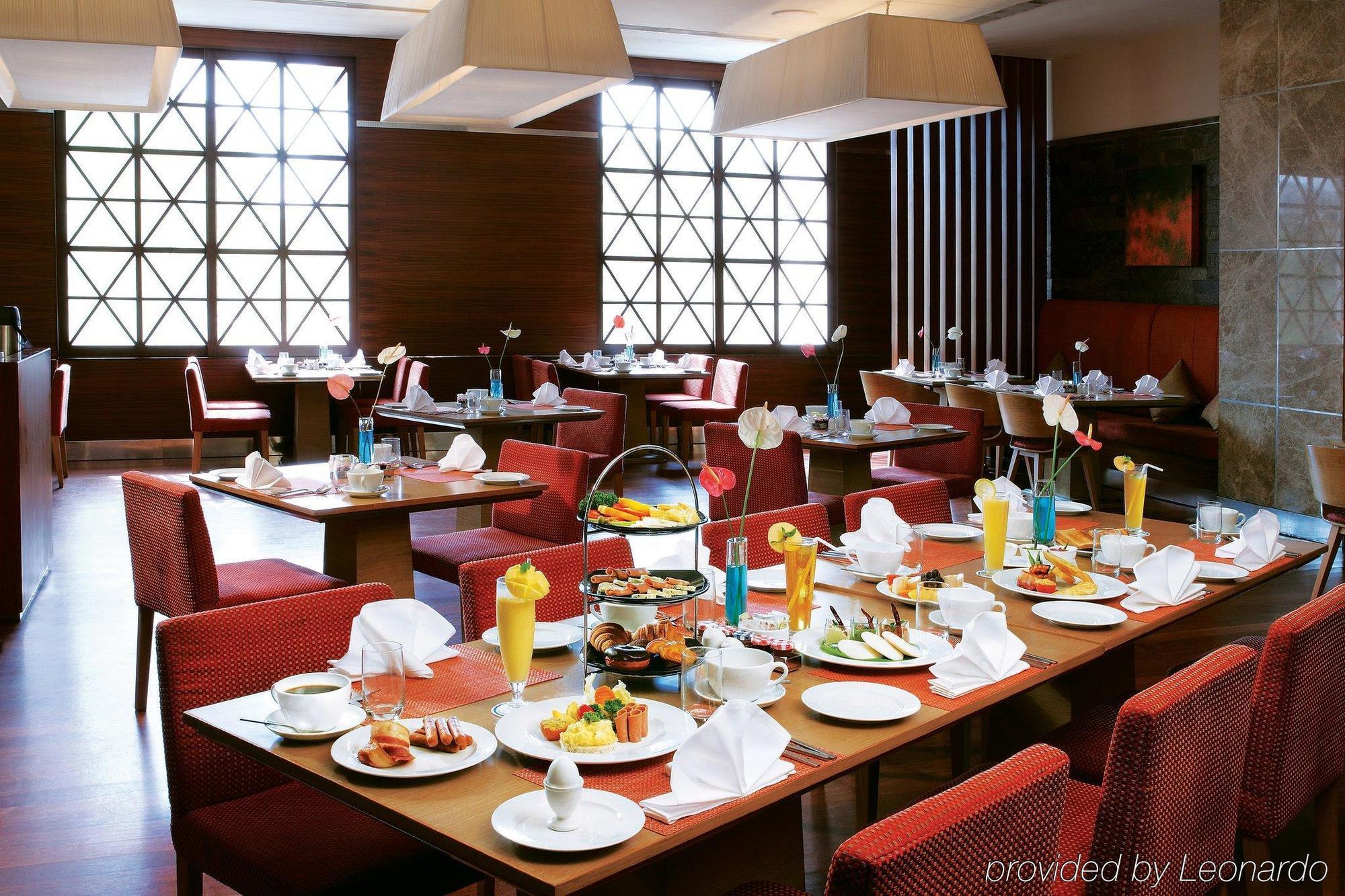Hyatt Regency Trivandrum Thiruvananthapuram Restaurant foto